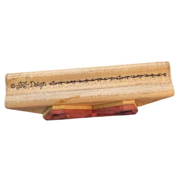 JRL Design Q245 Large Majestic Butterfly Rubber Stamp - Picture 2 of 3